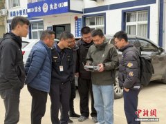 （乡村行·看振兴）干部变“飞手